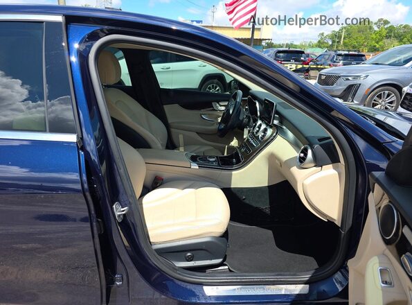 55SWF4JB6JU236105 2018 MERCEDES-BENZ C Blue Rear view