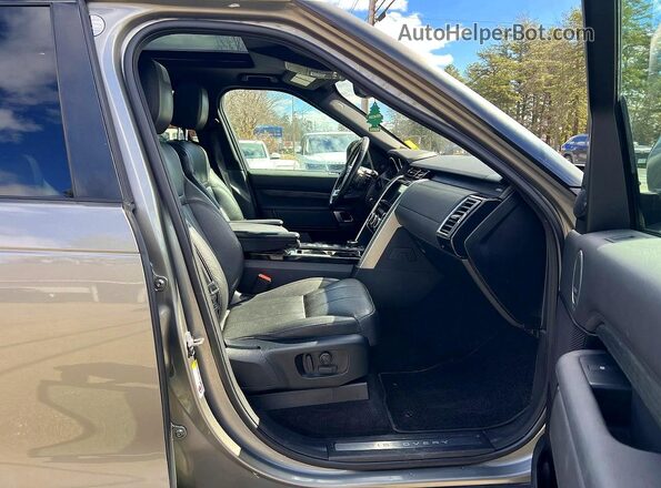 SALRRBBK0HA038494 2017 LAND ROVER DISCOVERY Gray Widok z tyłu