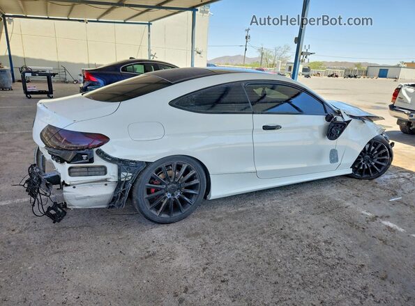 WDDWJ8DB0KF929435 2019 MERCEDES-BENZ C Белый Передняя правая четверть