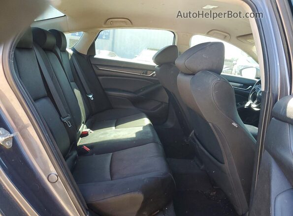 1HGCV1F11JA086386 2018 HONDA ACCORD Серый Вид задней части салона