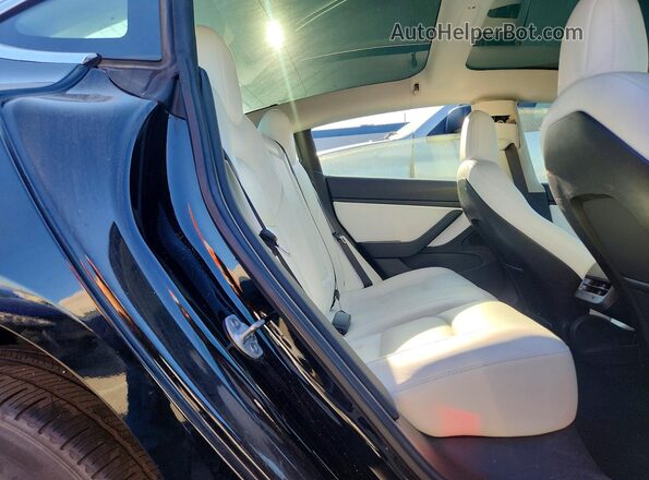 5YJ3E1EB8KF391577 2019 TESLA MODEL Черный Вид задней части салона