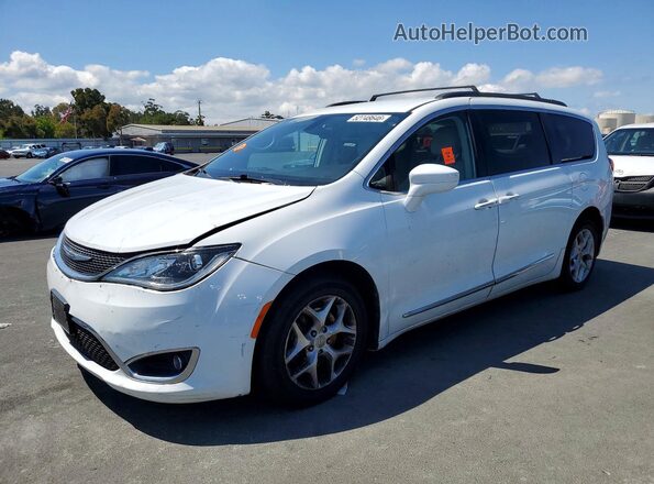 2C4RC1BG3HR587844 2017 CHRYSLER PACIFICA Белый Передняя левая четверть