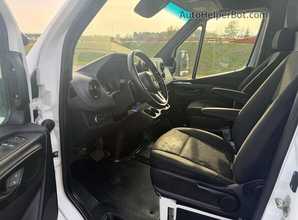 W1X9D33Y4MN133545 2021 MERCEDES-BENZ SPRINTER White Vista trasera
