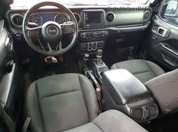 1C4HJXDG5JW233905 2018 JEEP WRANGLER Черный Вид щитка приборов