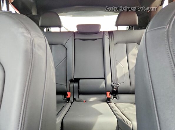 WA1EECF33M1059953 2021 AUDI Q3 Black Rear interior view
