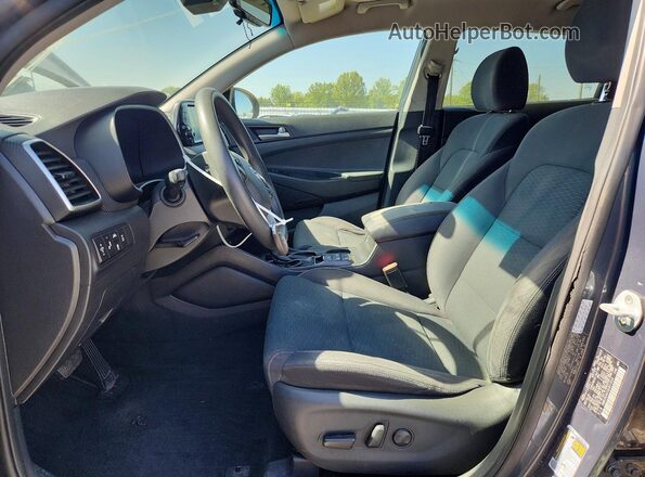 KM8J3CA41KU911010 2019 HYUNDAI TUCSON Черный Вид панели приборов