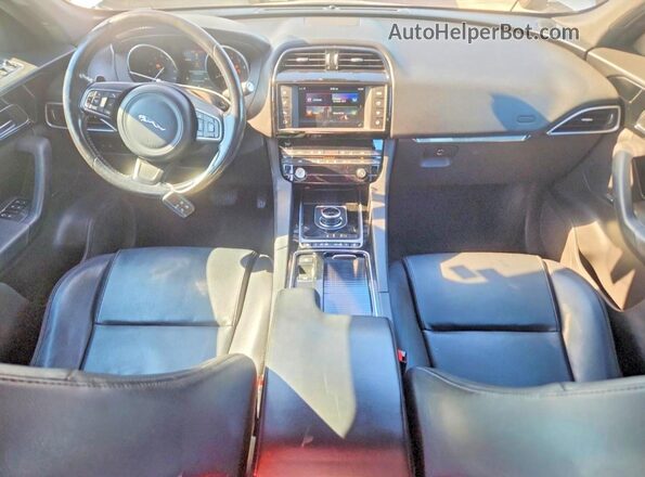 SADCJ2FX1JA265892 2018 JAGUAR F-PACE Серебряный Вид щитка приборов