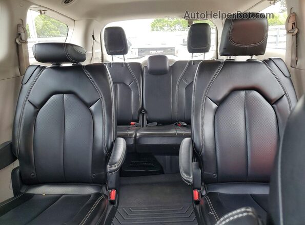 2C4RC1BG7PR533817 2023 CHRYSLER PACIFICA Синий Вид задней части салона