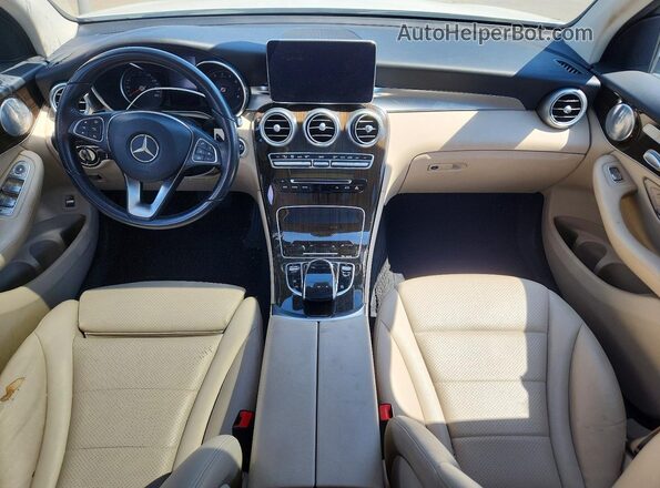 WDC0G4KB7HF118860 2017 MERCEDES-BENZ GLC-CLASS White ხელსაწყოთა პანელის ხედი