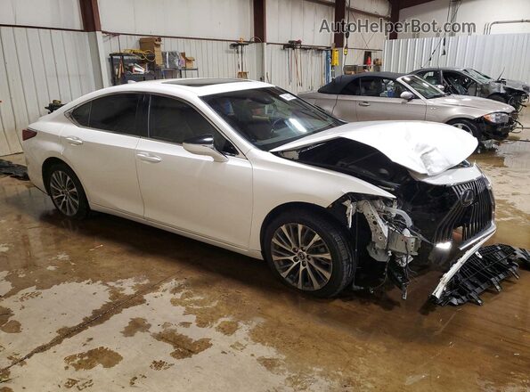 58ABZ1B13KU034265 2019 LEXUS ES Белый Передняя правая четверть