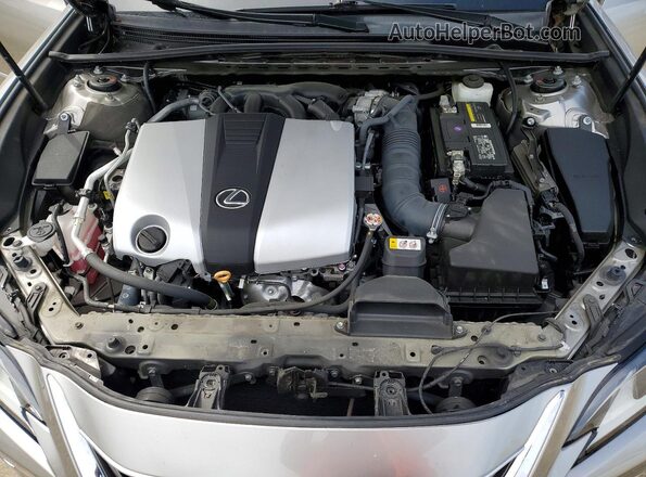58ACZ1B15LU076331 2020 LEXUS ES Gold Widok wnętrza z tyłu