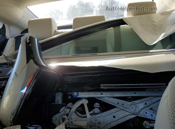 58AD11D15RU012811 2024 LEXUS ES Серебряный Вид подкапотного пространства