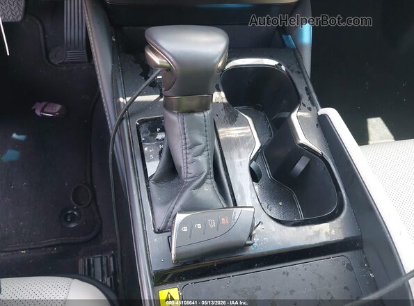 58ADA1C10SU059638 2025 LEXUS ES 300H Белый Вид панели приборов