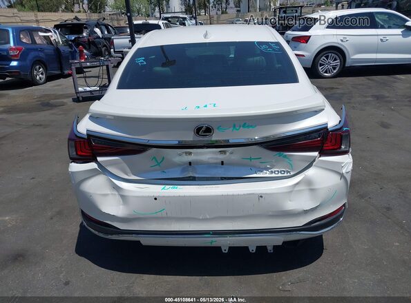 58ADA1C10SU059638 2025 LEXUS ES 300H Белый 