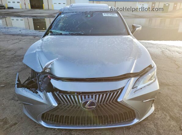 58ADA1C13MU012218 2021 LEXUS ES Серый Вид спереди