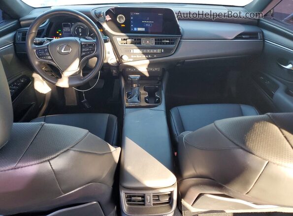 58ADA1C18RU043830 2024 LEXUS ES Серебряный Вид панели приборов