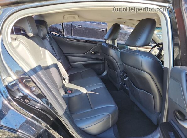 58ADZ1B1XLU078354 2020 LEXUS ES Black Widok tylnych siedzeń