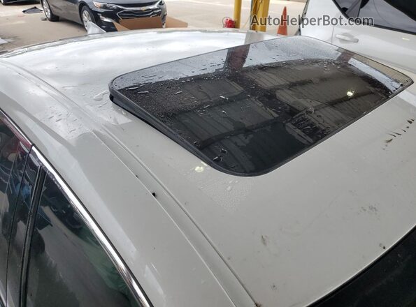 58AGZ1B11LU072827 2020 LEXUS ES White 