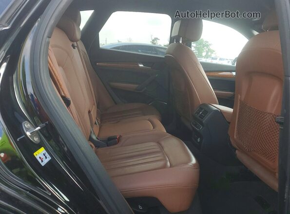 WA1AAAFY4M2055480 2021 AUDI Q5 Черный Вид подкапотного пространства