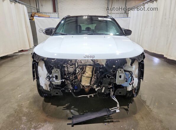 3C4NJDCN3TT182317 2026 JEEP COMPASS Белый Вид сзади