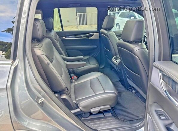 1GYKPDRS9LZ133642 2020 CADILLAC XT6 Серый Вид задней части салона