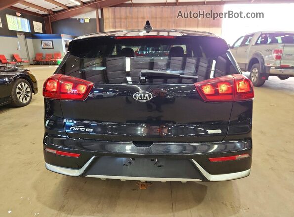 KNDCB3LC0J5139306 2018 KIA NIRO Черный Вид салона спереди