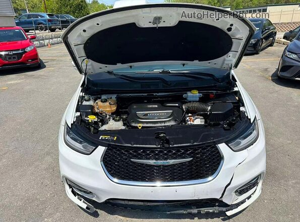 2C4RC1L76MR602958 2021 CHRYSLER PACIFICA Белый Вид щитка приборов
