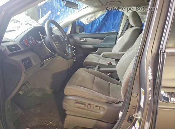 5FNRL5H30HB009000 2017 HONDA ODYSSEY Серый Вид салона спереди