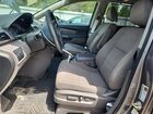 2017 Honda Odyssey Se Серый vin: 5FNRL5H36HB012905