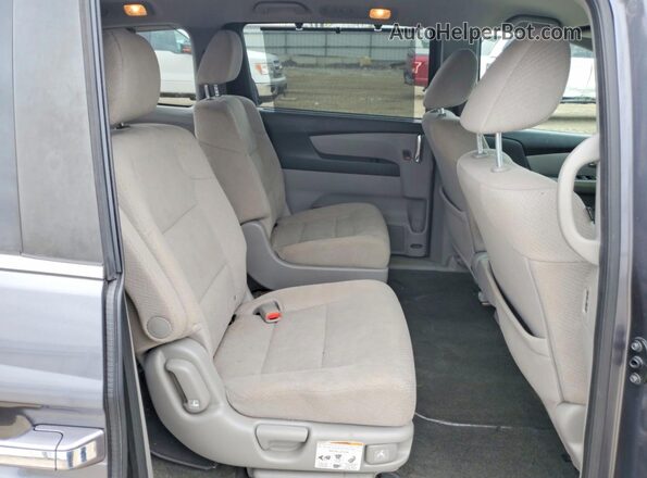 5FNRL5H47HB006040 2017 HONDA ODYSSEY Gray უკანა სალონის ხედი
