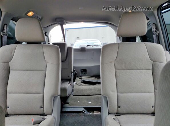 5FNRL5H47HB006040 2017 HONDA ODYSSEY Gray უკანა სავარძლების ხედი
