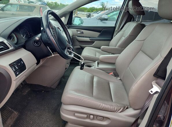 5FNRL5H62HB014676 2017 HONDA ODYSSEY Gray Вид салону спереду