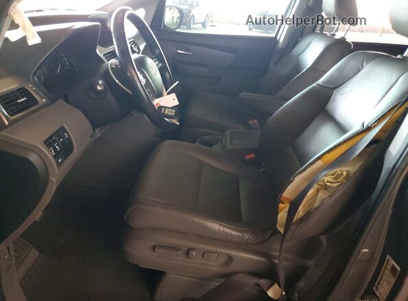 5FNRL5H68HB008817 2017 HONDA ODYSSEY Серый Вид салона спереди