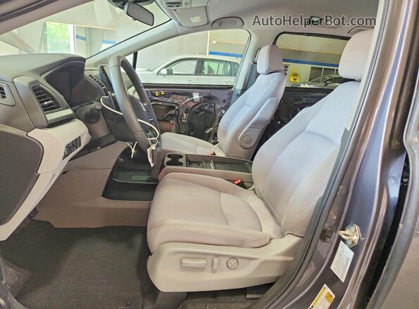 5FNRL6H51KB085517 2019 HONDA ODYSSEY Gray Front interior view