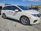 2018 Honda Odyssey Ex White vin: 5FNRL6H5XJB106119