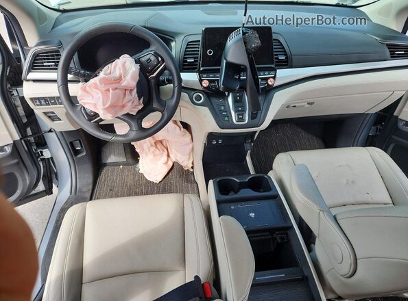5FNRL6H60SB083587 2025 HONDA ODYSSEY Silver Widok deski rozdzielczej