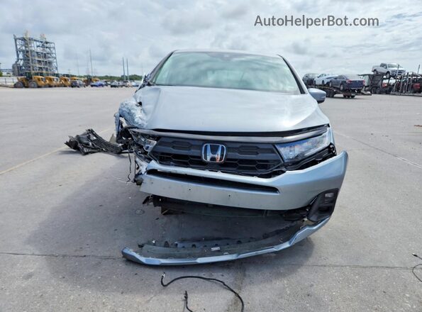 5FNRL6H60SB083587 2025 HONDA ODYSSEY Silver Widok z przodu
