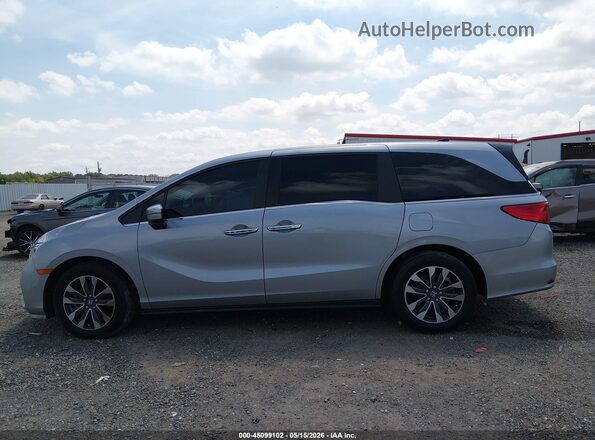 5FNRL6H61PB061783 2023 HONDA ODYSSEY Silver 