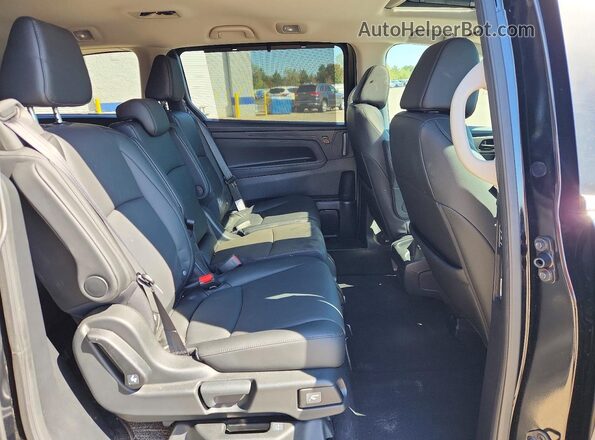 5FNRL6H62SB020779 2025 HONDA ODYSSEY Black Widok wnętrza z tyłu