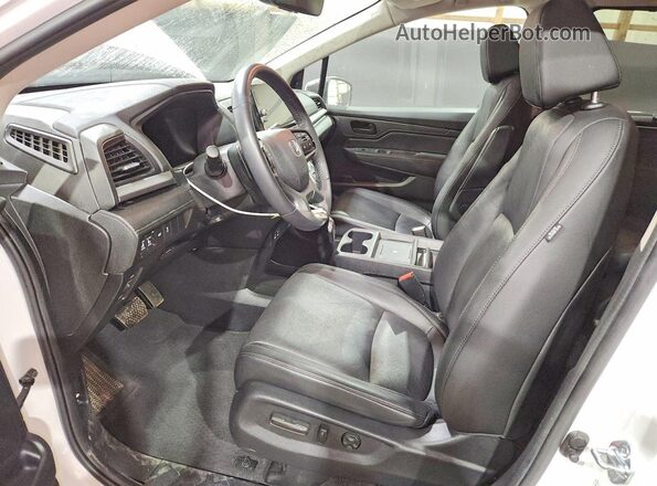 5FNRL6H64SB057171 2025 HONDA ODYSSEY White Вид салону спереду