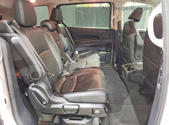 5FNRL6H64SB057171 2025 HONDA ODYSSEY White Вид задньої частини салону