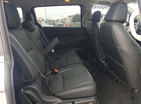 5FNRL6H66TB031690 2026 HONDA ODYSSEY Серебряный Вид задней части салона