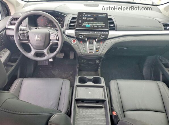 5FNRL6H66TB031690 2026 HONDA ODYSSEY Серебряный Вид панели приборов