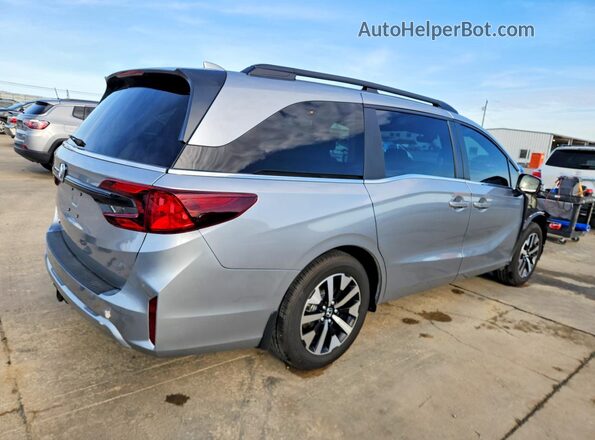 5FNRL6H67TB012839 2026 HONDA ODYSSEY Серебряный Задняя правая четверть