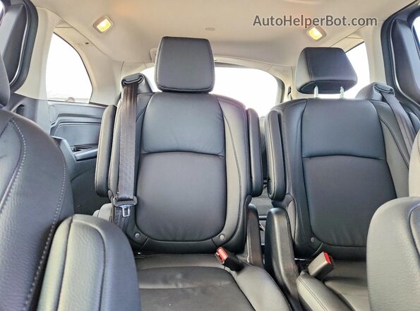 5FNRL6H67TB012839 2026 HONDA ODYSSEY Серебряный Вид задних сидений