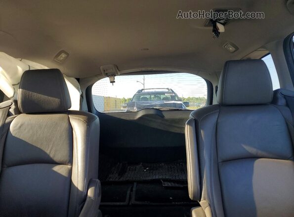 5FNRL6H70JB065324 2018 HONDA ODYSSEY Серый Вид задних сидений