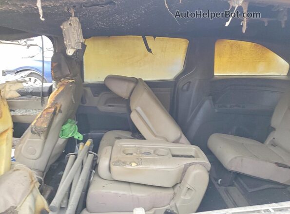 5FNRL6H70LB036845 2020 HONDA ODYSSEY White Rear seats view
