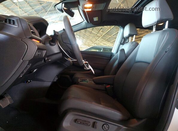 5FNRL6H70TB047148 2026 HONDA ODYSSEY White Вид салону спереду