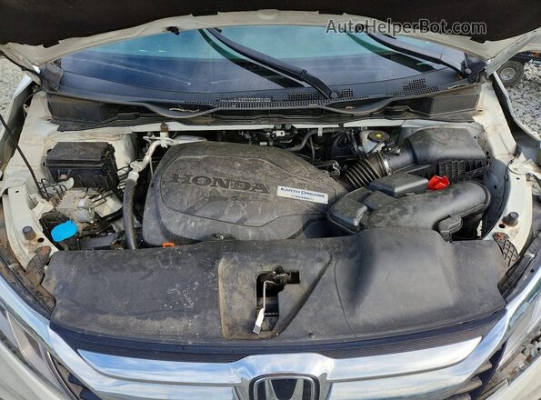 5FNRL6H71JB014415 2018 HONDA ODYSSEY White Vista del compartimento del motor