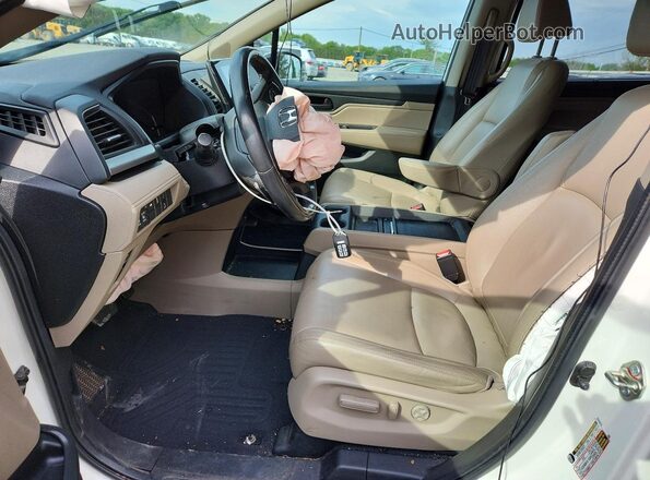5FNRL6H71JB014415 2018 HONDA ODYSSEY White Vista interior delantera